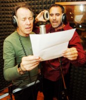 Barry Mason a Honza Kalousek v nahrávacím studiu